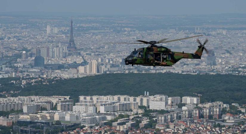 Háborúra készülnek a franciák: „el kell fogadnunk a gyermekeink elvesztését”