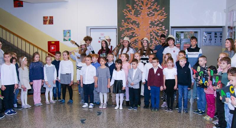 A párkányi régióban is átadták a Rákóczi Szövetség ösztöndíjait