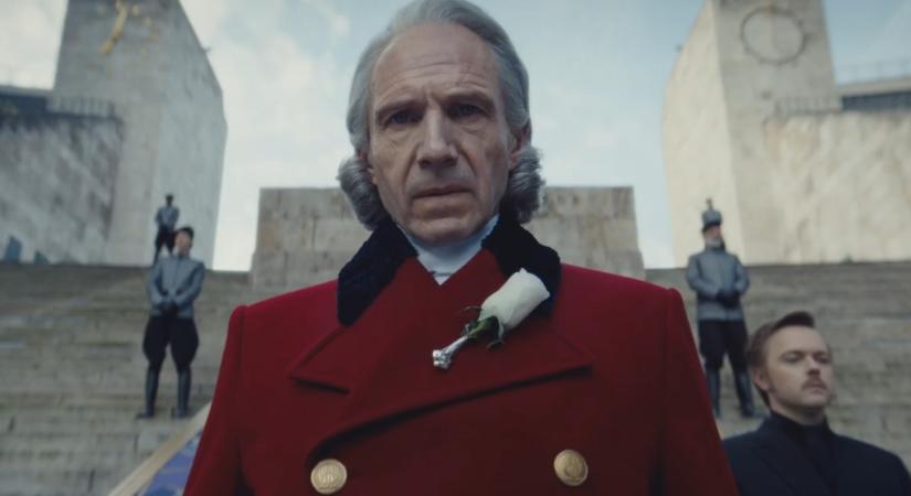 Megjött az első előzetes Az éhezők viadala: Az aratás hajnalához, amiben a fiatal Haymitch vesz részt a különösen véresnek ígérkező 50. viadalon