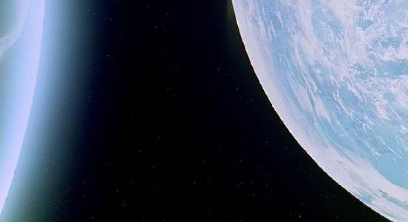 Felfoghatatlan méretű kozmikus embriót fotózott a James Webb űrteleszkóp