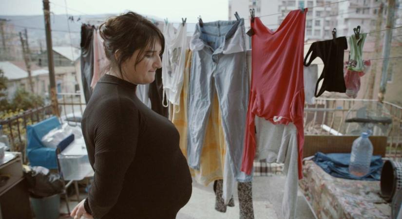 Grúz béranyákat, kemény iráni nőket és eltűnt felvidéki testvéreket is díjaztak az idei Verzión