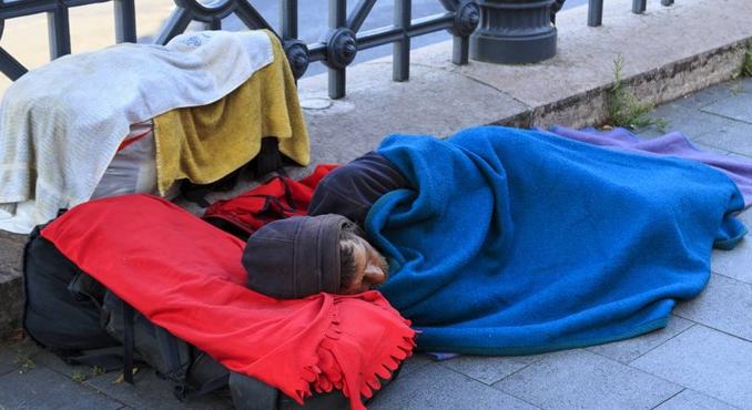 "Budapesten a hajléktalan emberek közel negyede állami gondozott volt" - gyermekjogi irodát hoz létre Budapest