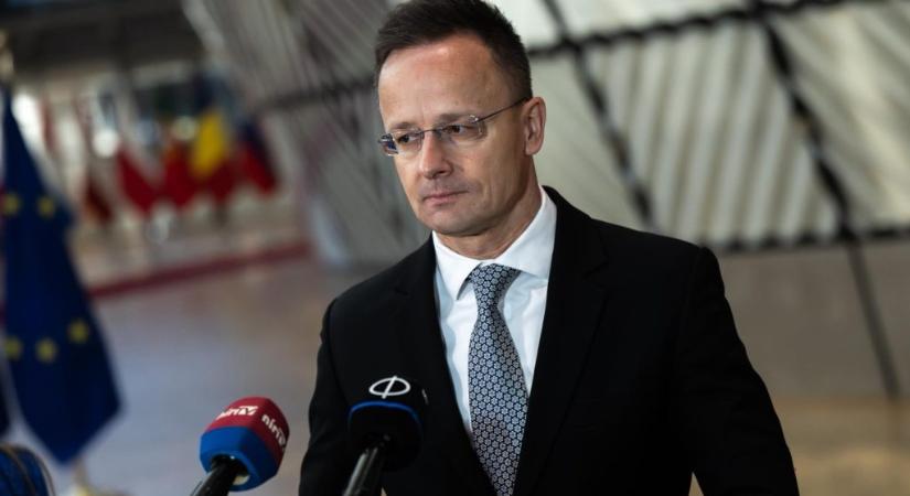 Szijjártó új szót talált az Oroszország ellen fellépő uniós vezetőkre
