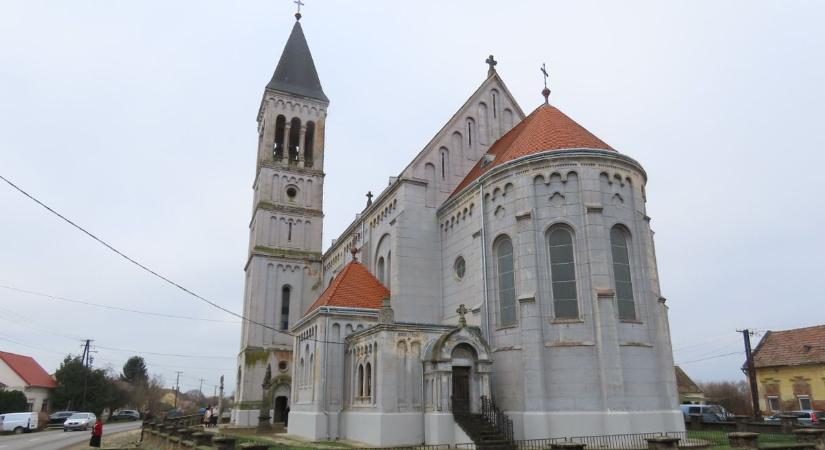 Az otthoni templomunk a legszebb