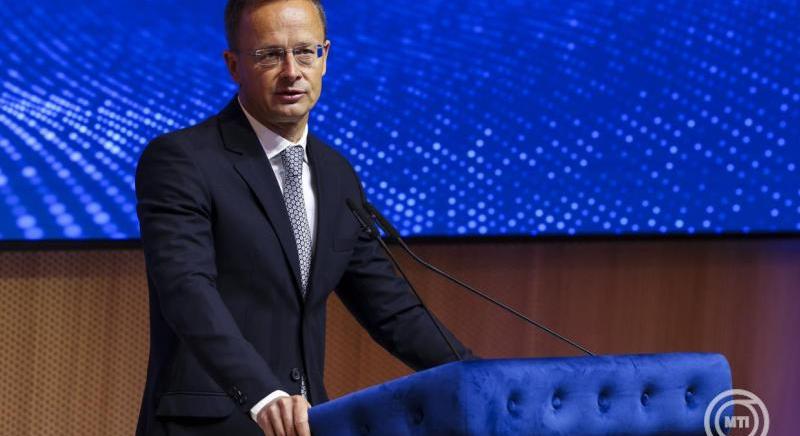 Szijjártó Péter: követeljük, hogy Ukrajna azonnal számoljon el az eddig kapott uniós támogatásokkal