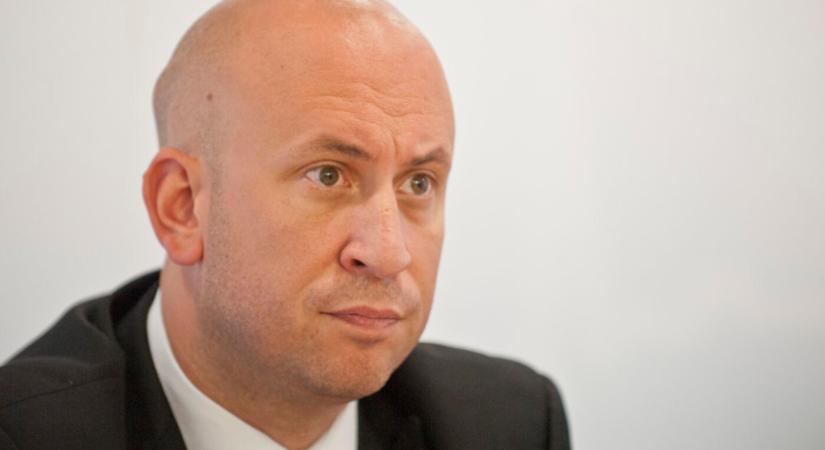 Slovensko: Távoznia kell Jozef Ráž közlekedési miniszternek