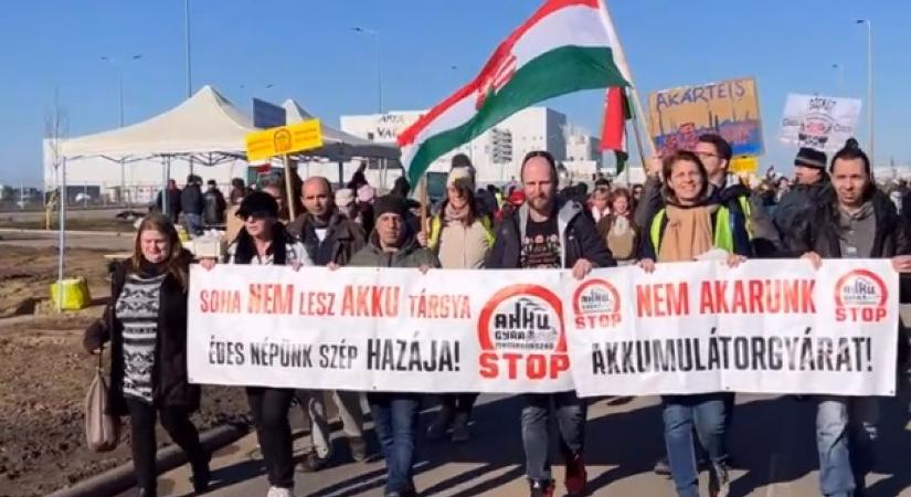 Átmenetileg távozik a Mikepércsi Anyák éléről Kozma Éva, aki a Tisza jelöltje lenne