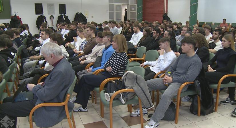 A vállalkozói létet népszerűsítik Győrben