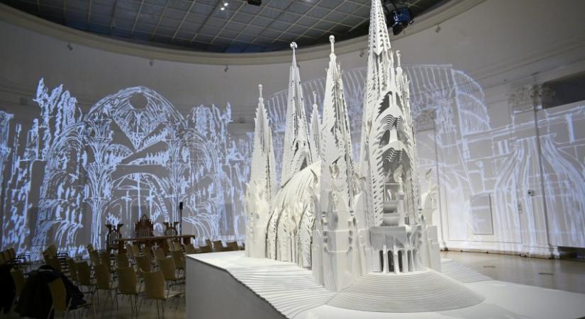 Jubileumi Makovecz-kiállítás nyílt a Műcsarnokban