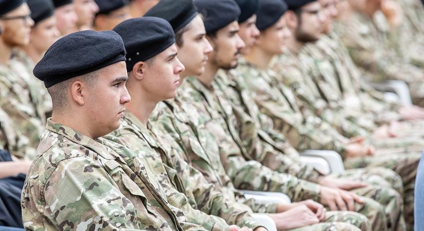 Kimondta a vezérkari főnök: fel kell készülnünk, hogy elveszítjük a gyermekeinket