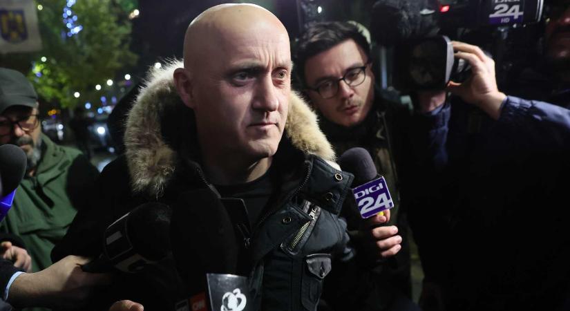 Alkotmányos rend védelme: Nicuşor Dan üdvözölte Horaţiu Potra zsoldosvezér hazaszállítását