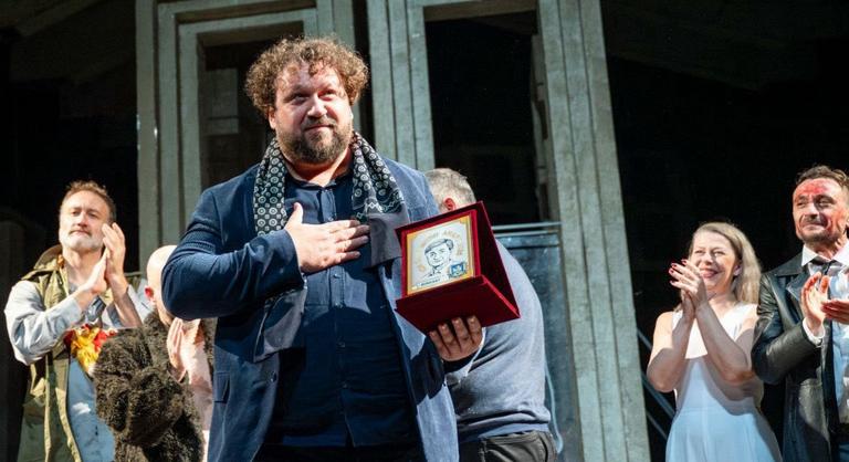 Rangos nagydíjjal ismerték el a magyar színházi rendezőt