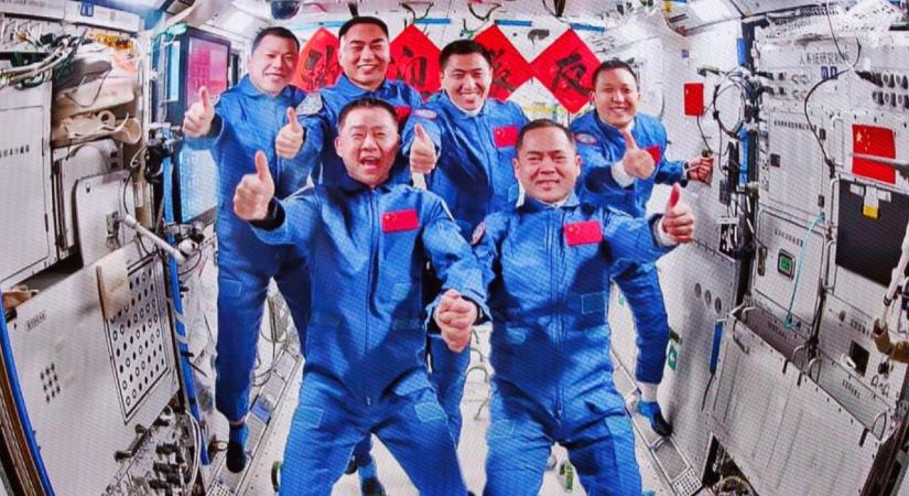 Kiderült, mi vár az űrben rekedt emberekre