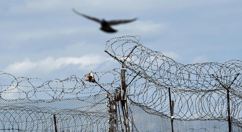 Magyar külügy: A Venezuelában bebörtönzött magyar nőt a köztörvényes raboktól elkülönítve tartják