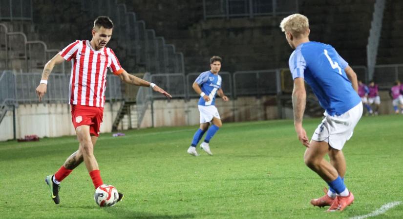 Az év utolsó meccse jön, a Dunaferr bajnokcsapatának köszöntésével