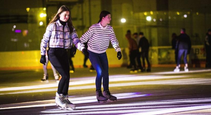 Egyik jégpálya nyílik a másik után – mutatjuk, hol és mikortól lehet korcsolyázni a fővárosban