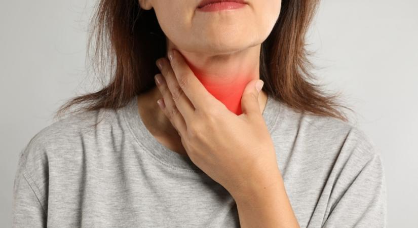 Nem a kamilla az: ettől a főzettől egyetlen nap alatt megszűnik a torokfájás