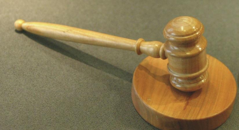 Tanúkat, szakértőket hallgatnak meg a meggyilkolt pécsi színész ügyének perében