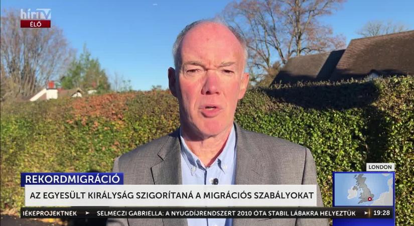 A brit belügyminiszter bejelentette, hogy szigorítják az illegális migránsokra vonatkozó szabályokat  videó