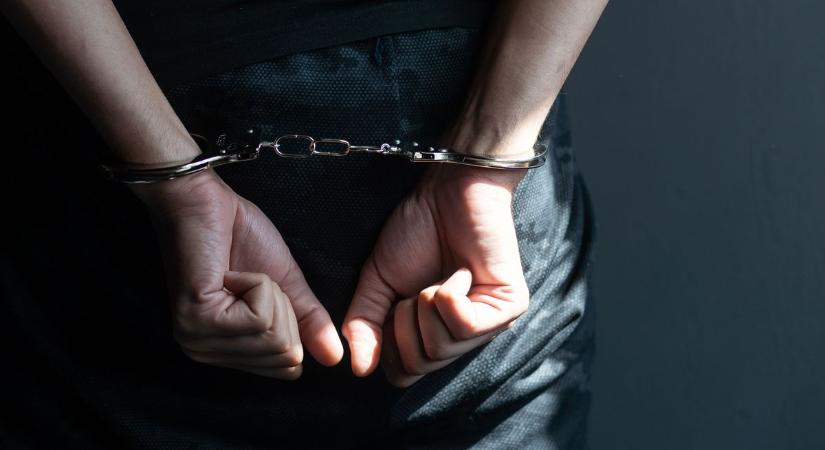 Újra megjelent a szegedi udvarok réme, de a rendőrök még gyorsabbak voltak