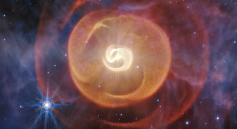 A James Webb rtvcs egy egyedlll hrmas csillagrendszert rktett meg