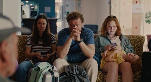 A HÁBORÚ NEM EGY ROBBANÁSSAL KEZDŐDIK Damian Kocur: Kitörés előtt