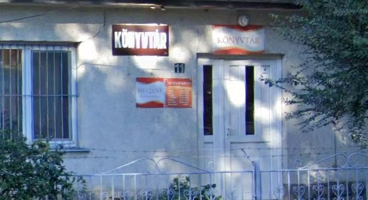 Költözik a tócóskertiek kedvenc könyvtára – zárásig akciót hirdettek