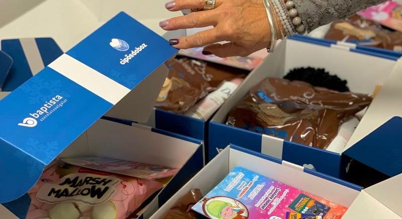 Készülhetnek a meglepetések: ide hozd a ciposdobozokat a II. kerületben!