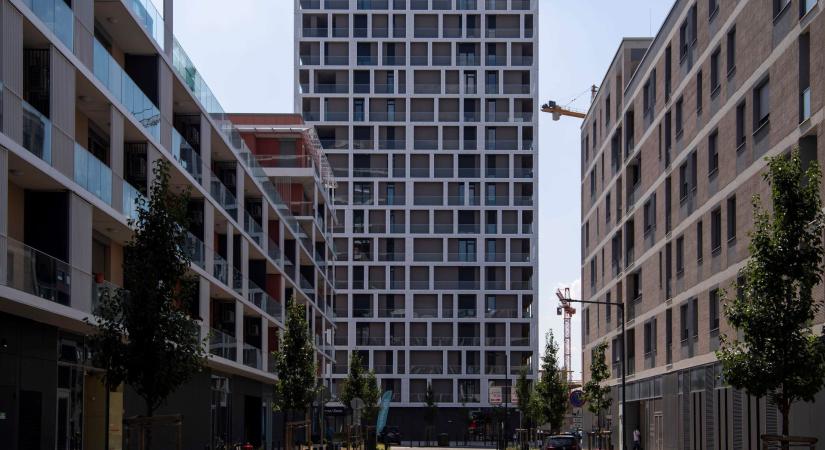 A BudaPart üzemeltetője azt kéri, ne támogassák a hajléktalanokat a területükön