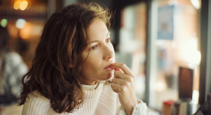 Amikor a szó „megakad” – miért nem jut eszünkbe, amit mondani akarunk? – Van tudományos neve