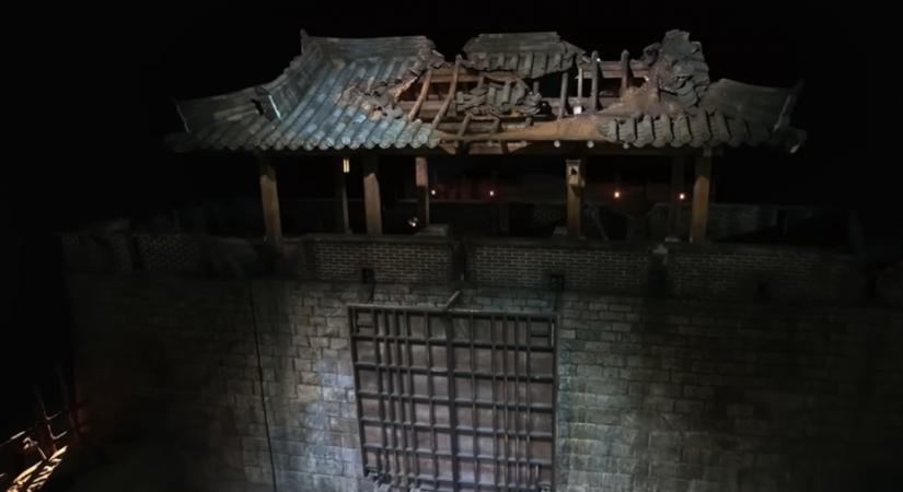 A legrátermettebbek: Ázsia: Egy őrületes és zseniális verseny (kritika)