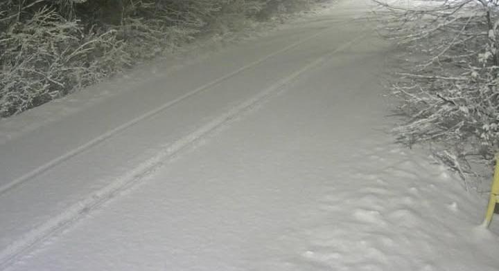 Dobogókőre leszállt az első hó