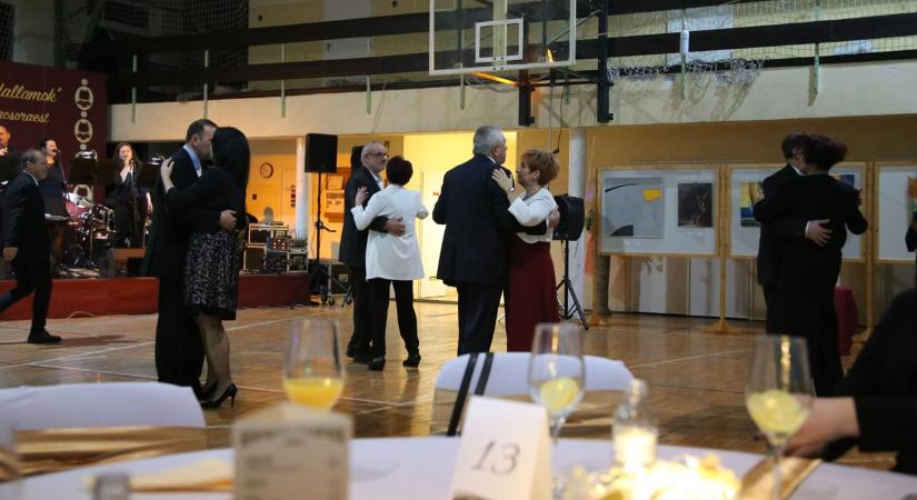 Ekkor tartják az Erzsébet és Katalin bált Nagyvenyimen