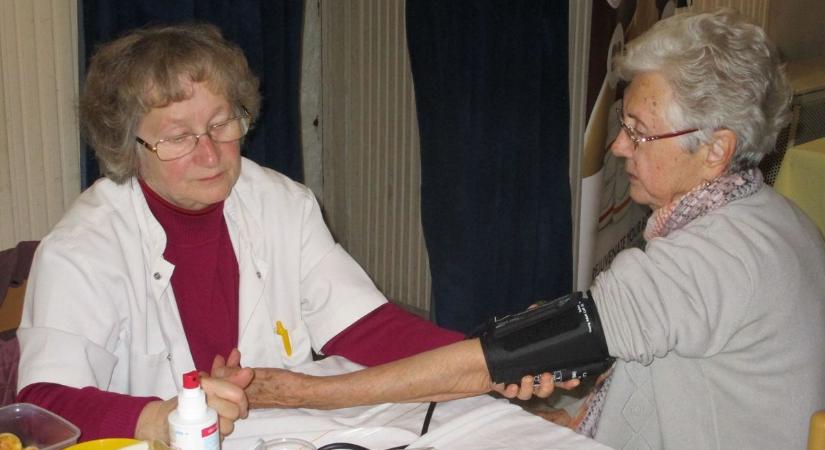 Ingyenes szűrések és különleges programok várják a látogatókat a bajai egészségnapon