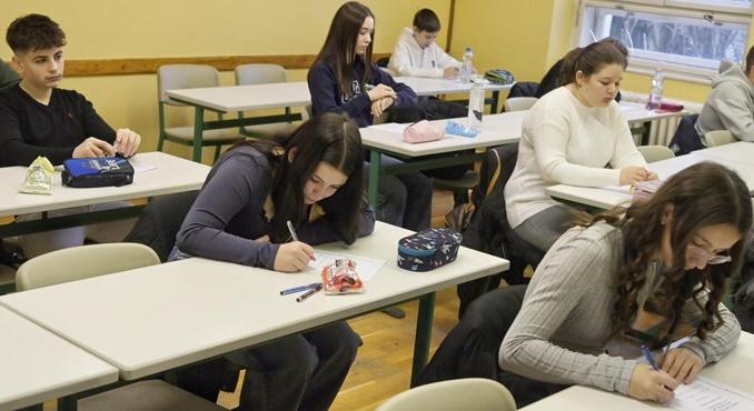 Középiskolai felvételi: mikor lesz a központi írásbeli januárban?
