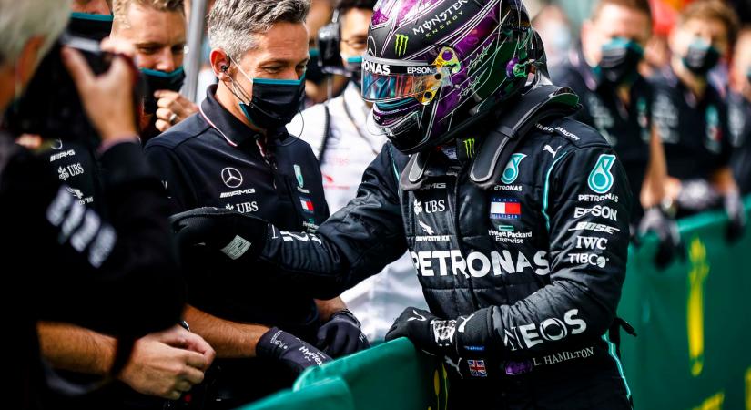 Hamilton: Egyszeres bajnok lennék még, ha a McLarennél maradok