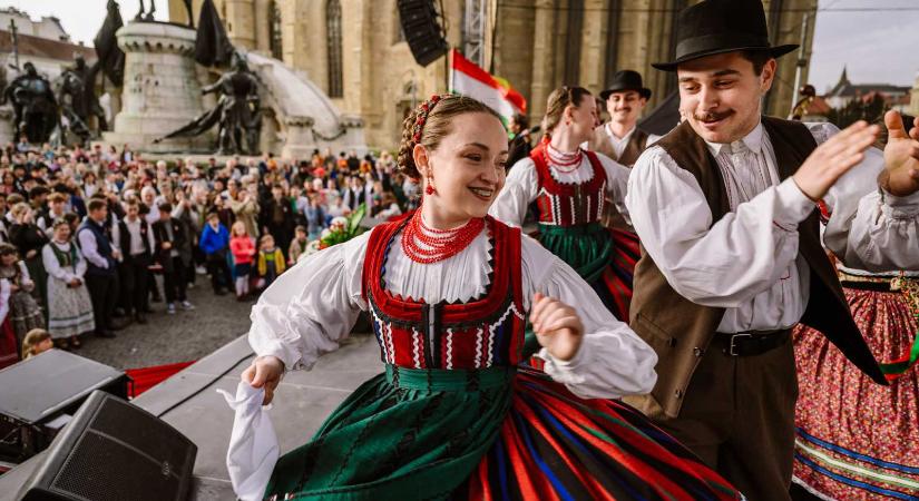 Gálaműsorral ünnepel a harmincéves Szarkaláb Néptáncegyüttes (VIDEÓ)