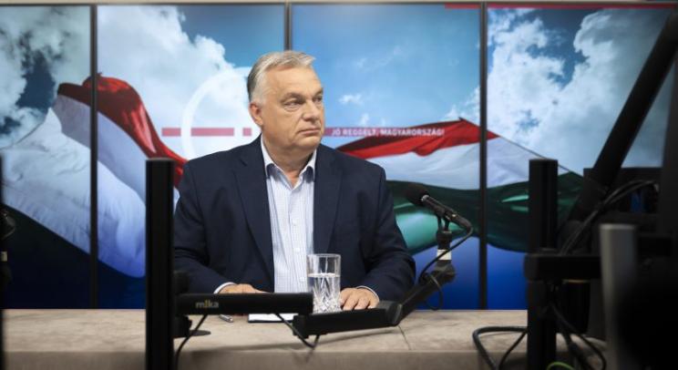 Ez egy olyan ország, amelyben mindig két párt volt és két párt lesz – világosította fel Orbán a Kossuth hallgatóit