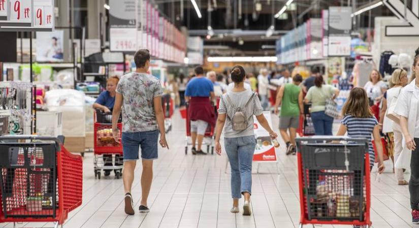 Ha ilyen innivalót vettél az Auchanban, vidd vissza – szennyezett lehet