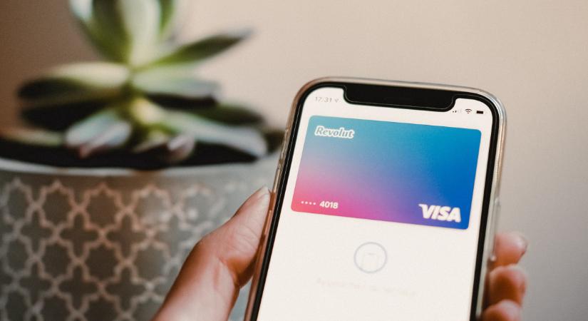 Óriási előrelépés a Revolutnál, mutatjuk a hátterét