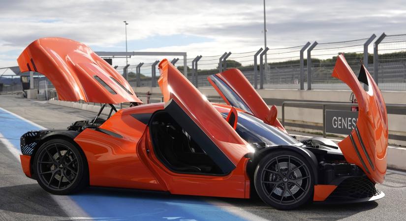 Szexi hipersportautót villantott a Hyundai-csoport