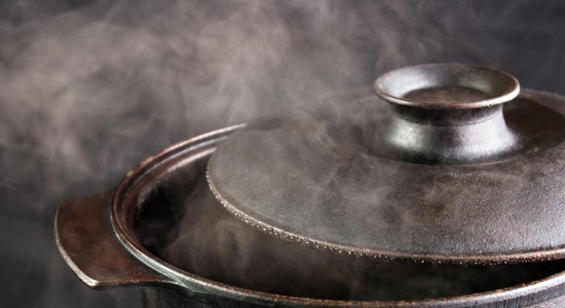 Még mindig nem hűlt ki a feketeleves, de már jobb lehet a szánk íze