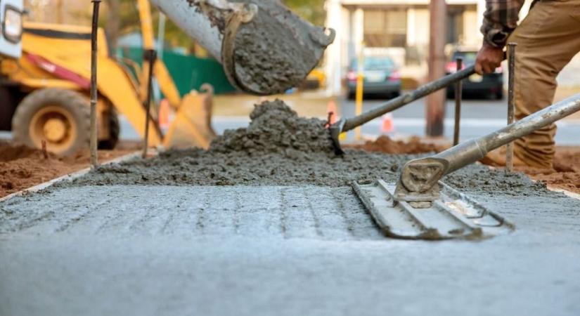 Járdaépítési munkálatok kezdődnek Kálozon