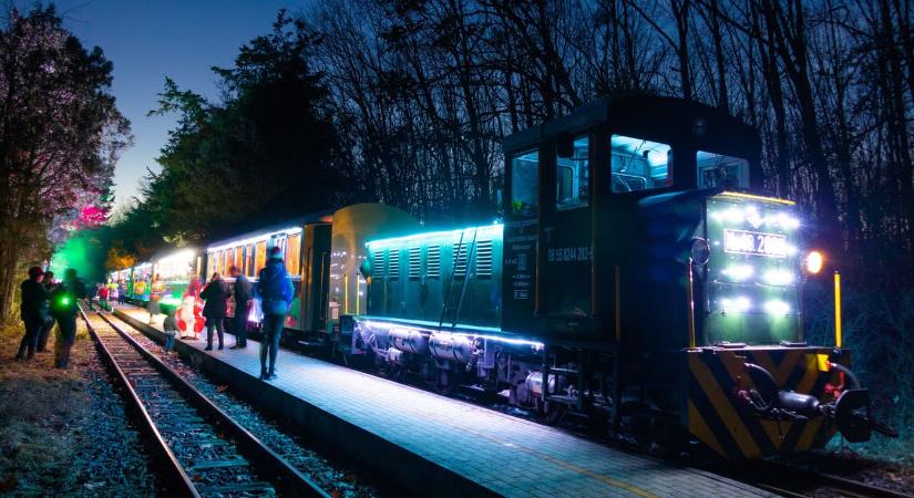 Mikulásjáratok a Zsuzsi Vasúton 2025 Debrecen