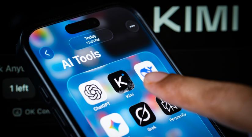 2027-re tolná a szigorú MI-szabályozást az Európai Bizottság