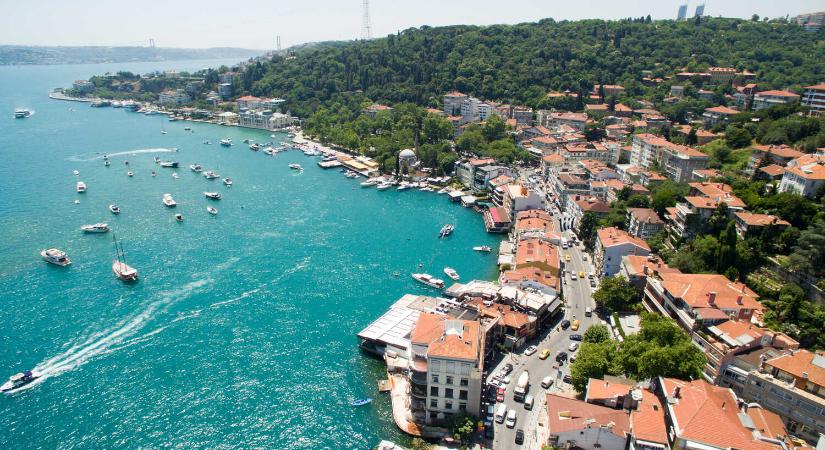 Európa legvágyottabb úti célja lett 2025-ben a két kontinensen fekvő város