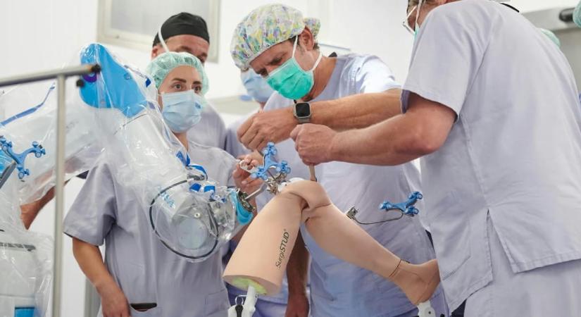 Ráncba szedné a magánegészségügyet a betegjogokat zászlóra tűző Nagy Márton