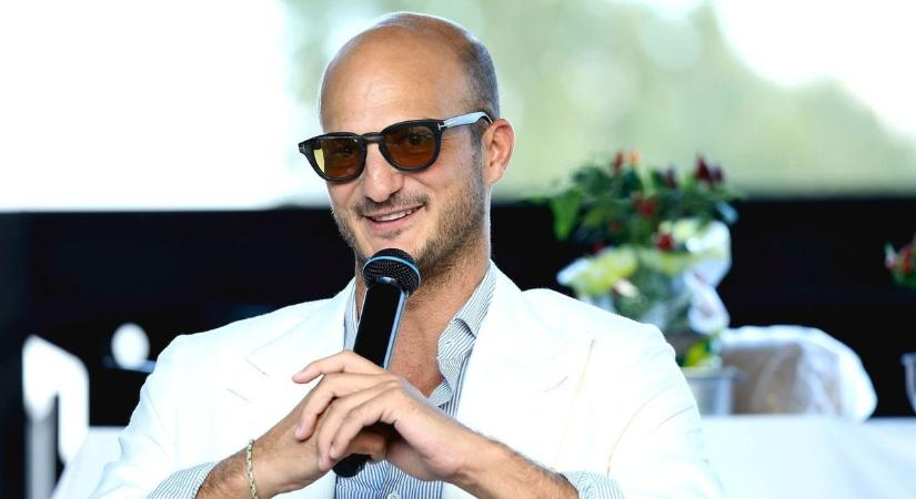 Bihari Ádám stílusszakértő szerint megyebeli az ország legjobban öltöző politikusa