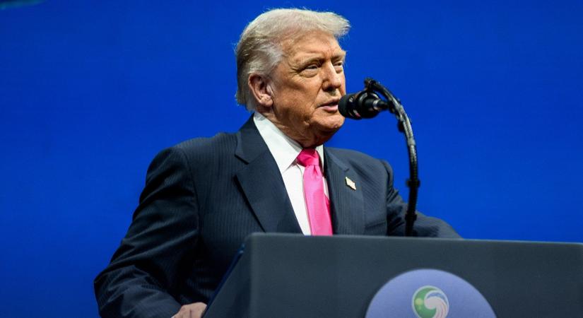 Trump őrjöng, demokrata politikusokat nevezett lázadónak, amit, írta, halállal büntetnek