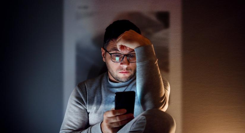 7 jel, hogy a párod titkol előled valamit